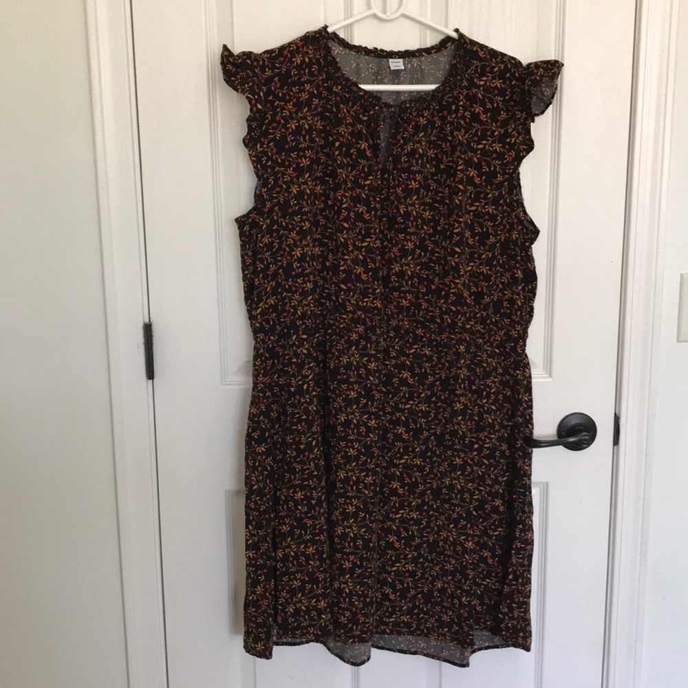 Old Navy Flutter Sleeve Neck Tie Dress